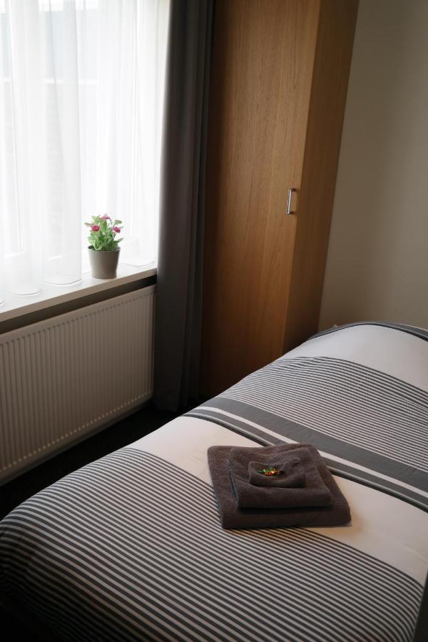 Hotel Rozenburg Kültér fotó